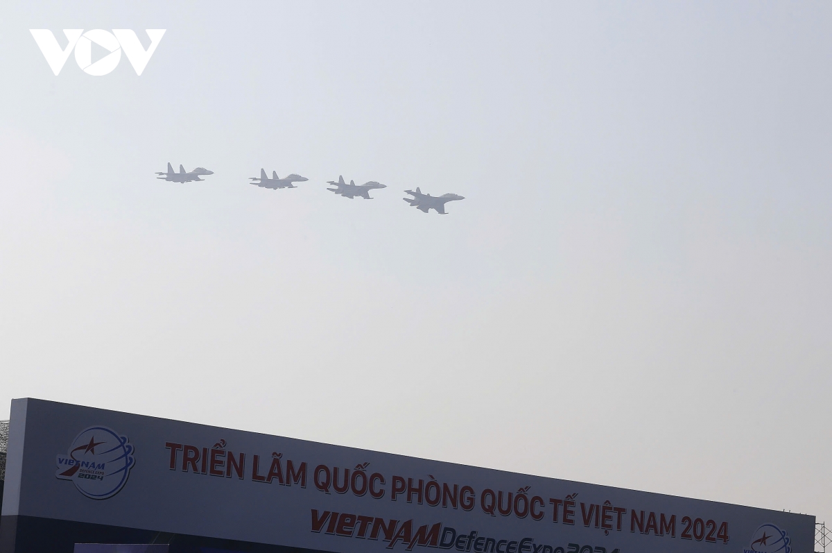 Đại tướng phan văn giang kiểm tra, tổng duyệt triển lãm quốc phòng quốc tế việt nam hình ảnh 11 Dai tuong phan van giang kiem tra, tong duyet trien lam quoc phong quoc te viet nam hinh anh 11
