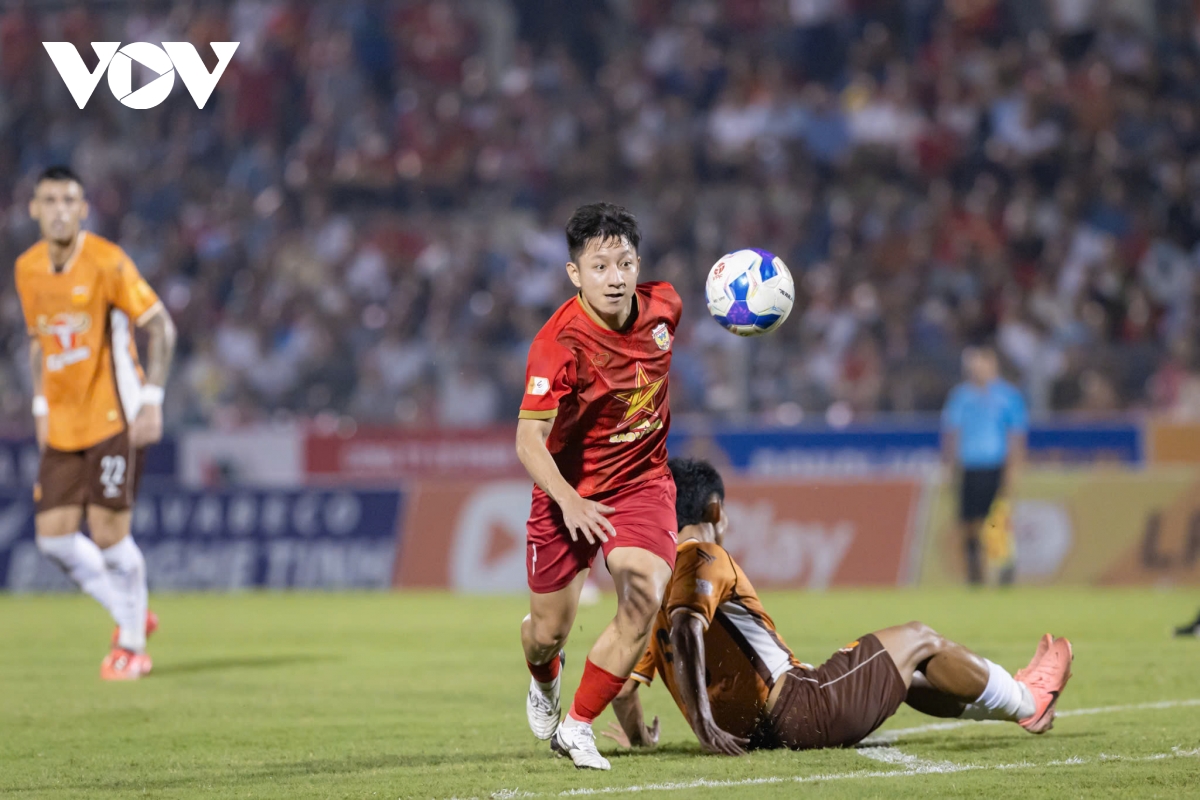 kết quả vòng 8 v-league 2024 2025 hà tĩnh gieo sầu cho hagl hình ảnh 11 ket qua vong 8 v-league 2024 2025 ha tinh gieo sau cho hagl hinh anh 11