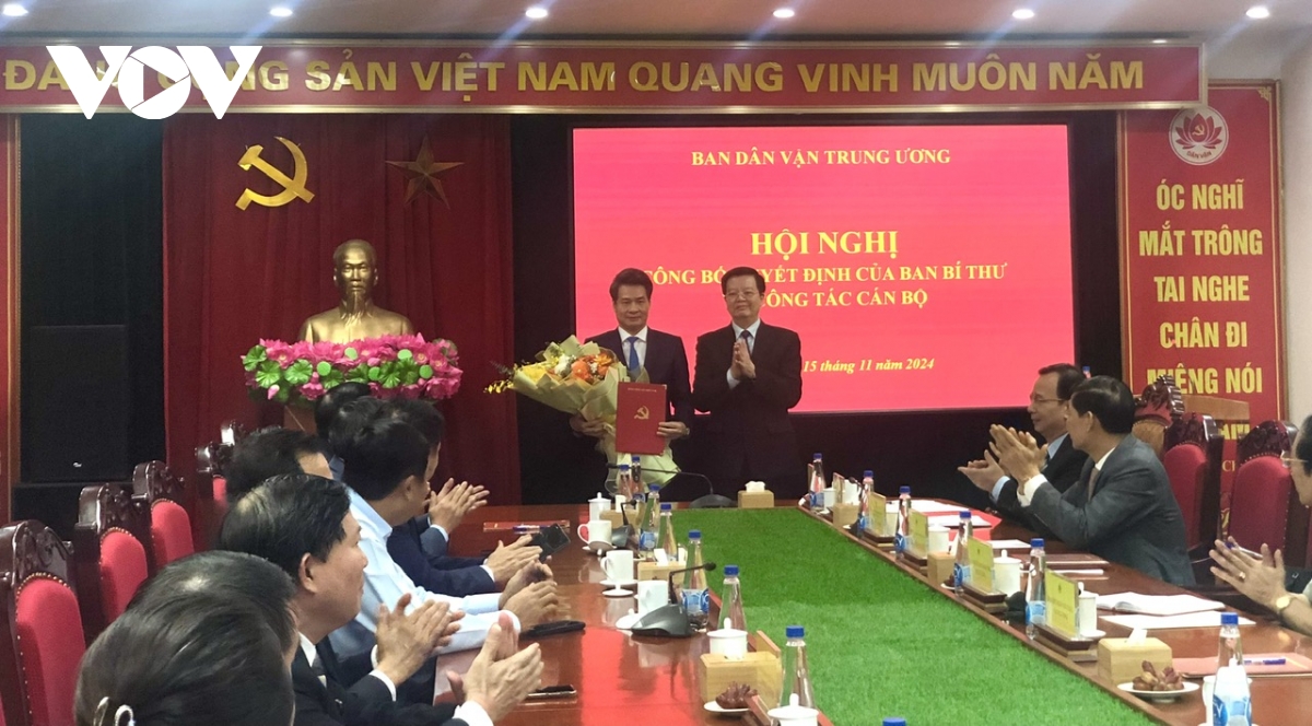 Ông nguyễn quang Đức giữ chức phó trưởng ban dân vận trung ương hình ảnh 1 Ong nguyen quang Duc giu chuc pho truong ban dan van trung uong hinh anh 1