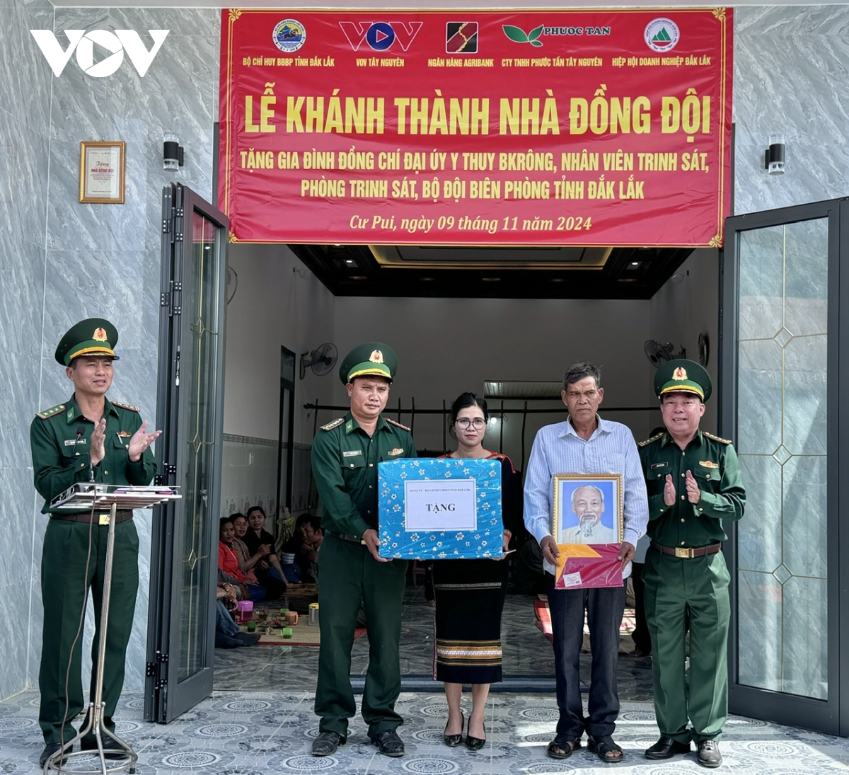 vov tây nguyên trao nhà nghĩa tình tại Đắk lắk hình ảnh 2 vov tay nguyen trao nha nghia tinh tai Dak lak hinh anh 2