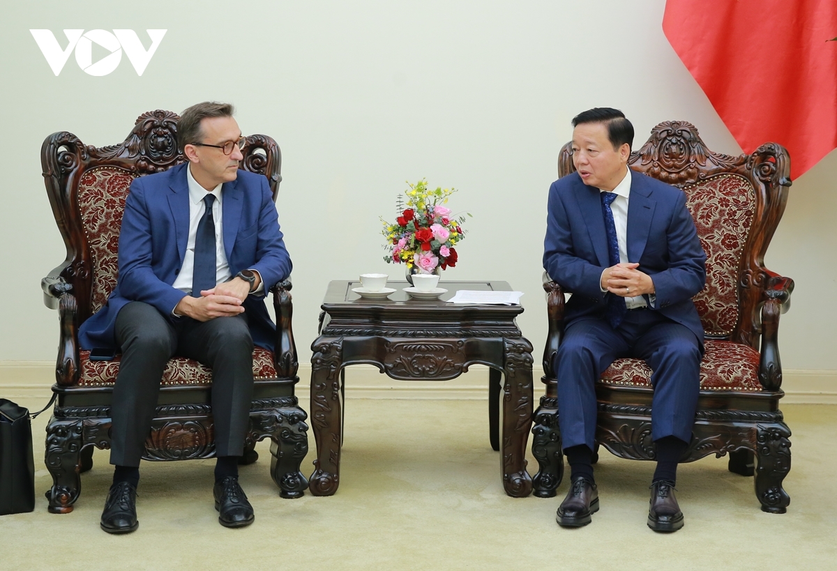 hãng tàu biển pháp đề xuất đầu tư dự án sà lan điện tại việt nam hình ảnh 1 hang tau bien phap de xuat dau tu du an sa lan dien tai viet nam hinh anh 1