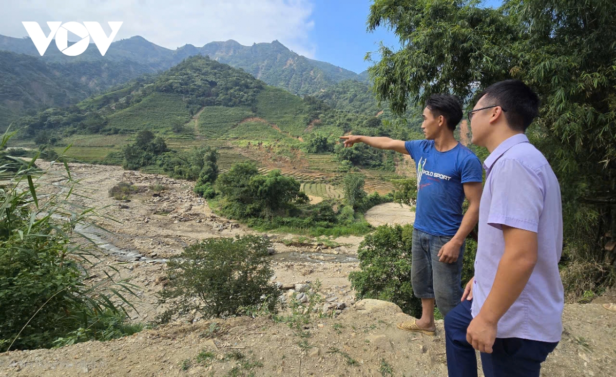 nguy co tai ngheo hien huu o vung lu lao cai hinh anh 2