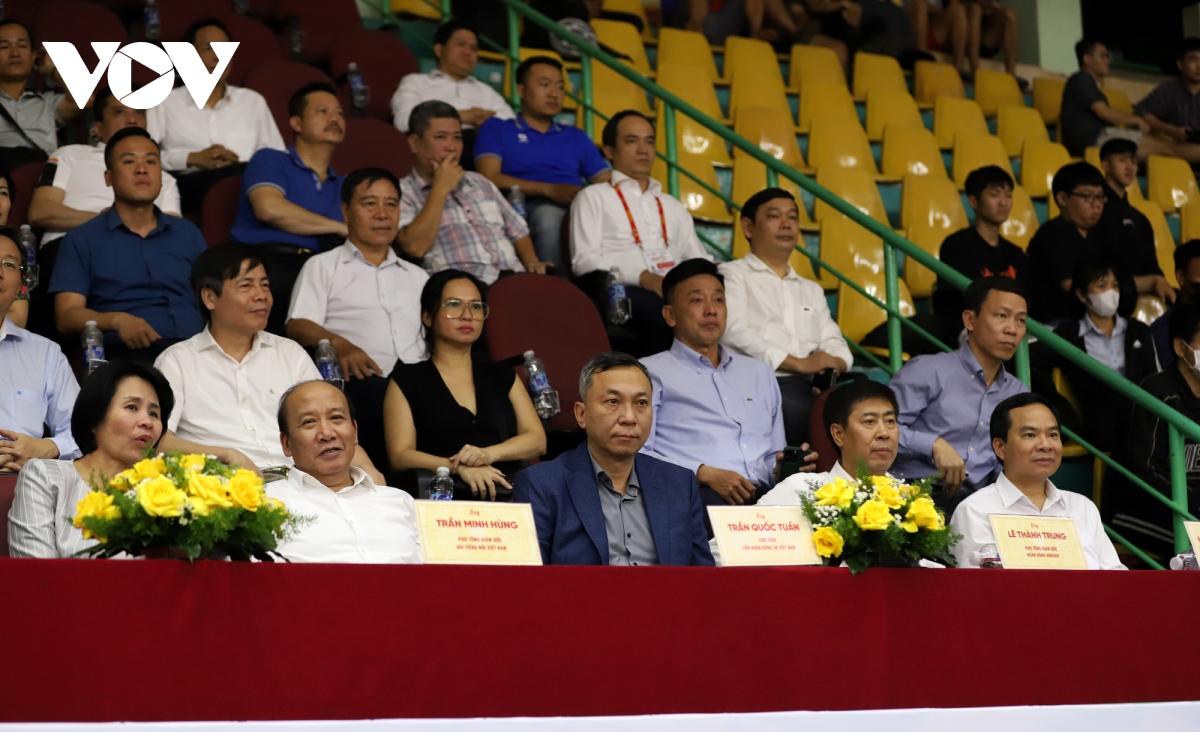 toàn cảnh lễ bế mạc giải futsal cup quốc gia hdbank 2024 hình ảnh 1 toan canh le be mac giai futsal cup quoc gia hdbank 2024 hinh anh 1