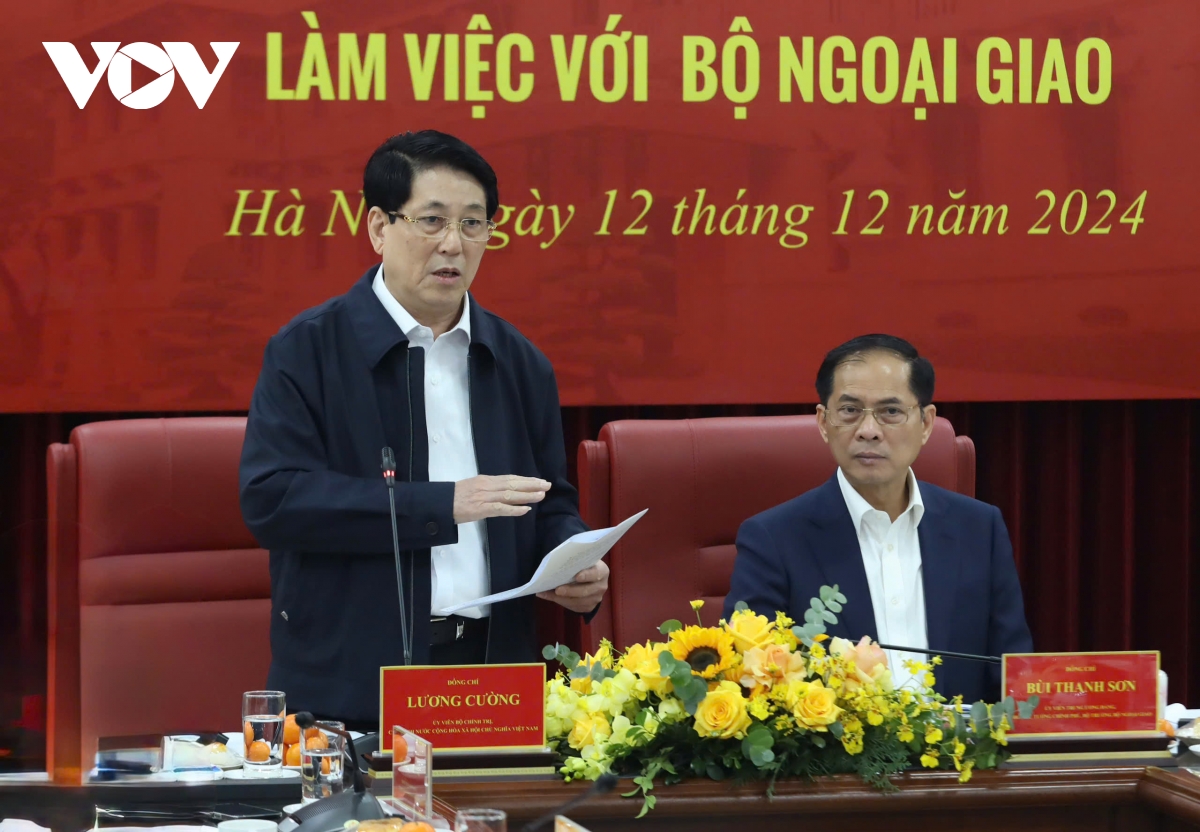 chủ tịch nước lương cường thăm và làm việc với bộ ngoại giao hình ảnh 3 chu tich nuoc luong cuong tham va lam viec voi bo ngoai giao hinh anh 3