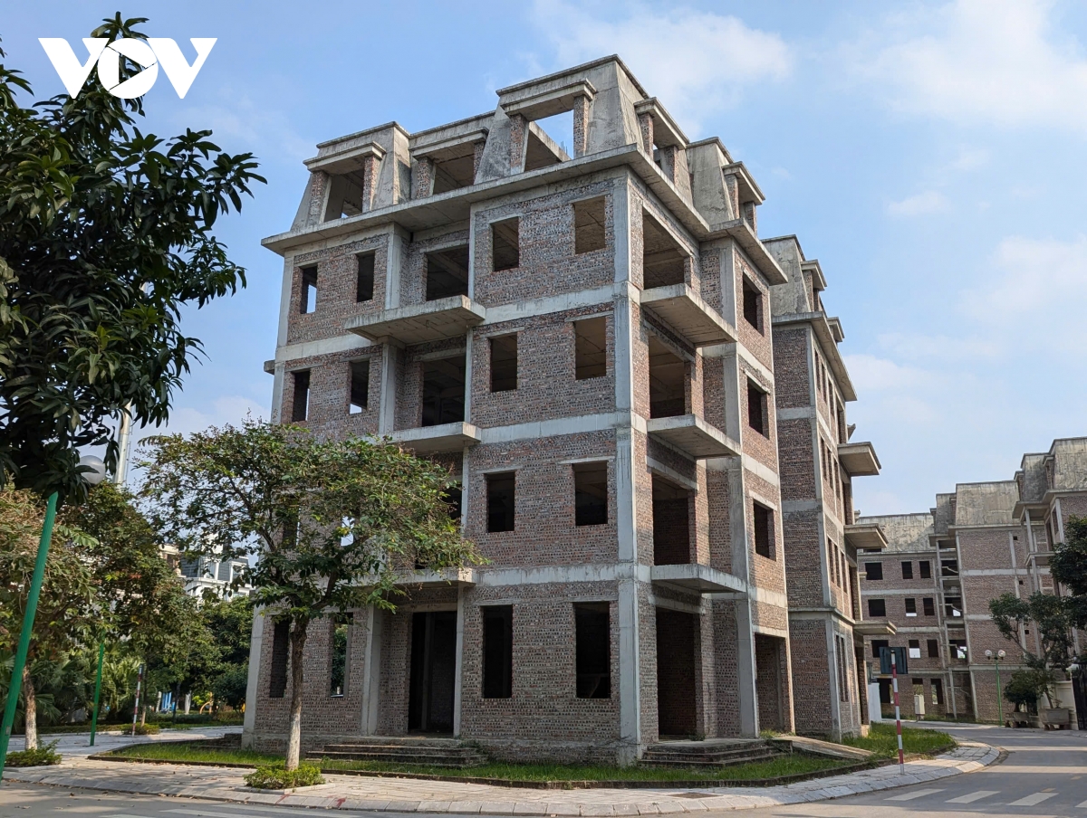 cận cảnh khu đô thị có hàng trăm biệt thự triệu đô bị bỏ hoang ở hà nội hình ảnh 4 can canh khu do thi co hang tram biet thu trieu do bi bo hoang o ha noi hinh anh 4