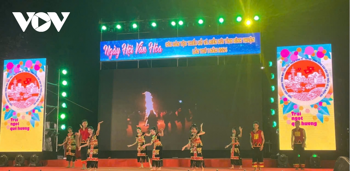 khai mac ngay hoi van hoa cac dan toc thieu so tinh binh thuan hinh anh 1