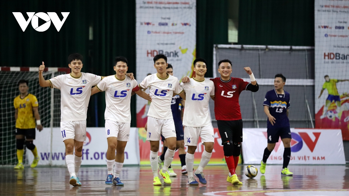 toàn cảnh lễ bế mạc giải futsal cup quốc gia hdbank 2024 hình ảnh 6 toan canh le be mac giai futsal cup quoc gia hdbank 2024 hinh anh 6