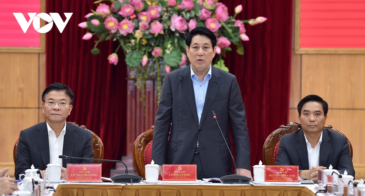 chu tich nuoc luong cuong lam viec voi ban thuong vu tinh uy thanh hoa hinh anh 2