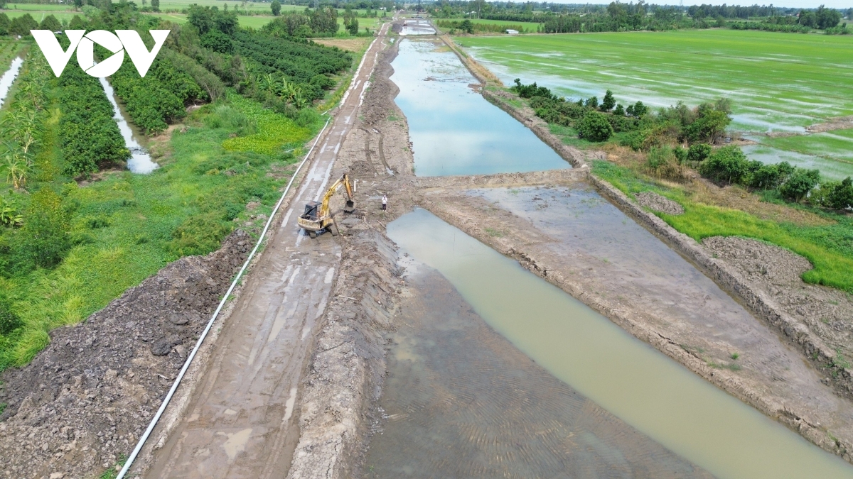 dồn lực vượt nắng, thắng mưa để hoàn thành các tuyến cao tốc hình ảnh 1 don luc vuot nang, thang mua de hoan thanh cac tuyen cao toc hinh anh 1
