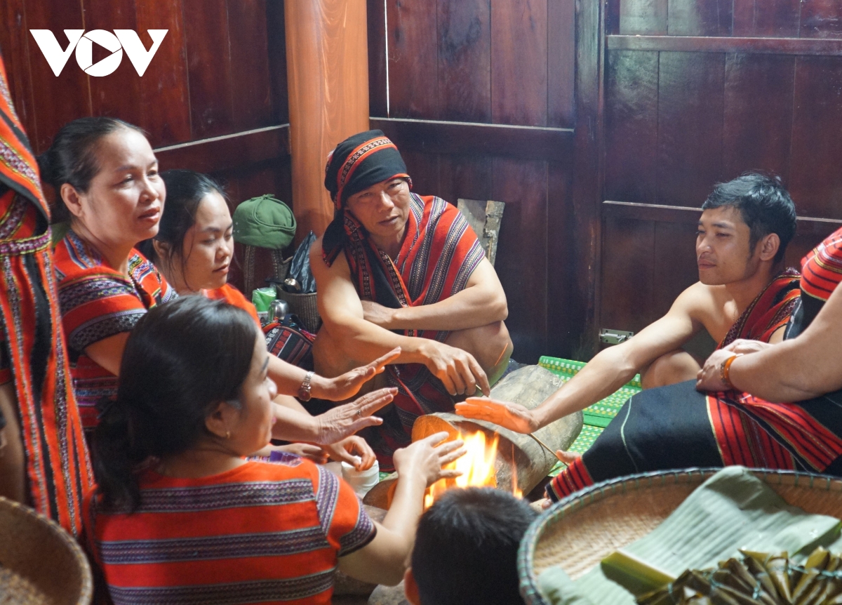 tết aza của đồng bào pa cô hình ảnh 1 tet aza cua dong bao pa co hinh anh 1