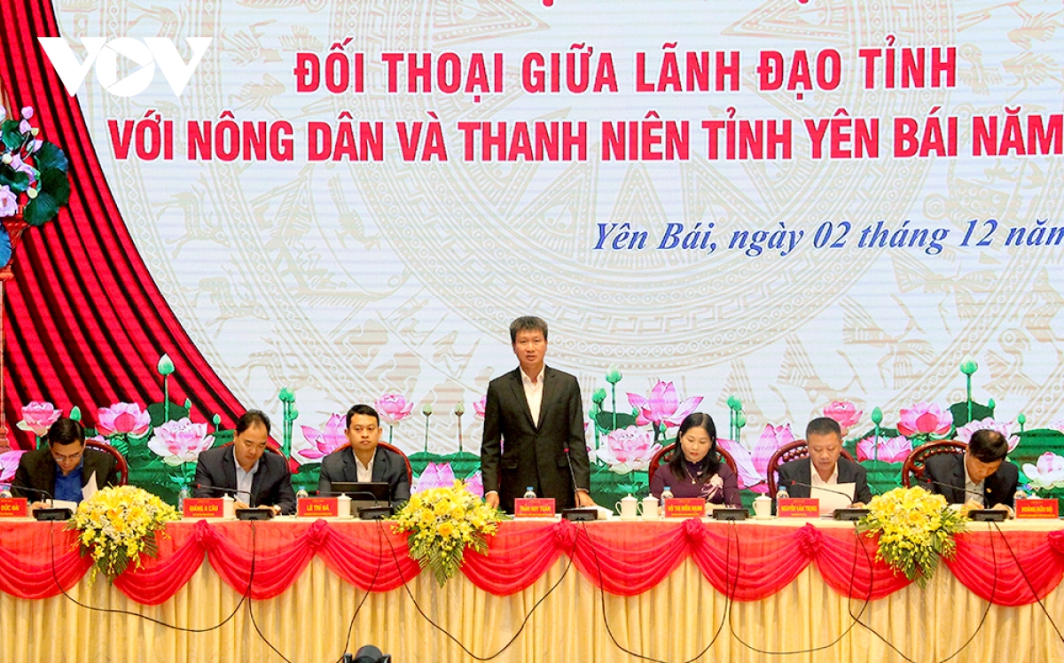 hơn 1.000 nông dân, thanh niên đối thoại với lãnh đạo tỉnh yên bái hình ảnh 1 hon 1.000 nong dan, thanh nien doi thoai voi lanh dao tinh yen bai hinh anh 1