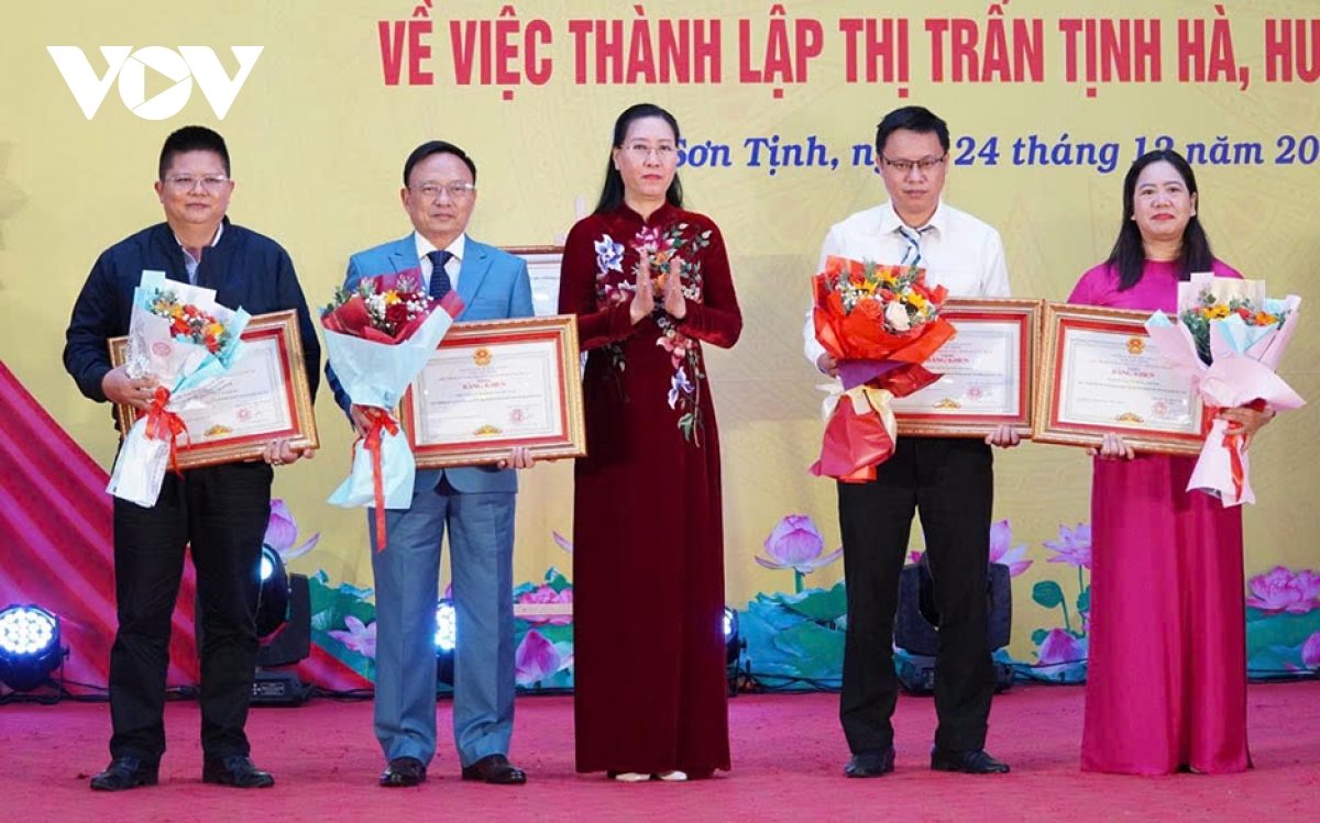 công bố nghị quyết thành lập thị trấn tịnh hà ở quảng ngãi hình ảnh 1 cong bo nghi quyet thanh lap thi tran tinh ha o quang ngai hinh anh 1