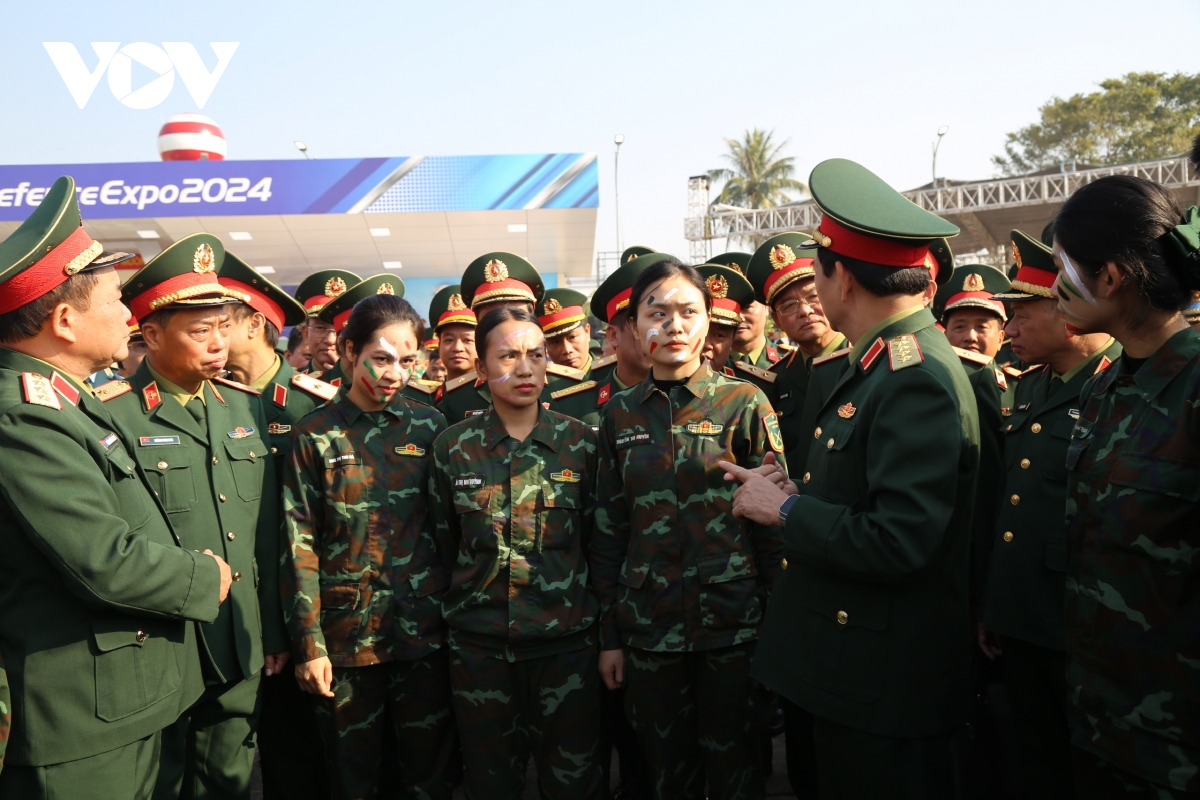 cựu chiến binh mong muốn được đến triển lãm quốc phòng quốc tế việt nam 2024 hình ảnh 2 cuu chien binh mong muon duoc den trien lam quoc phong quoc te viet nam 2024 hinh anh 2