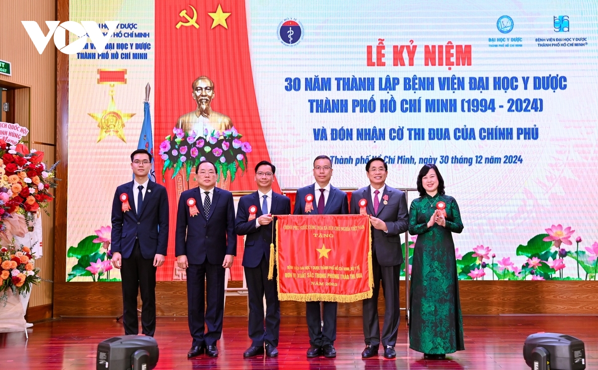 bệnh viện Đại học y dược tp.hcm mô hình trường viện thành công trong ngành y tế hình ảnh 2 benh vien Dai hoc y duoc tp.hcm mo hinh truong vien thanh cong trong nganh y te hinh anh 2