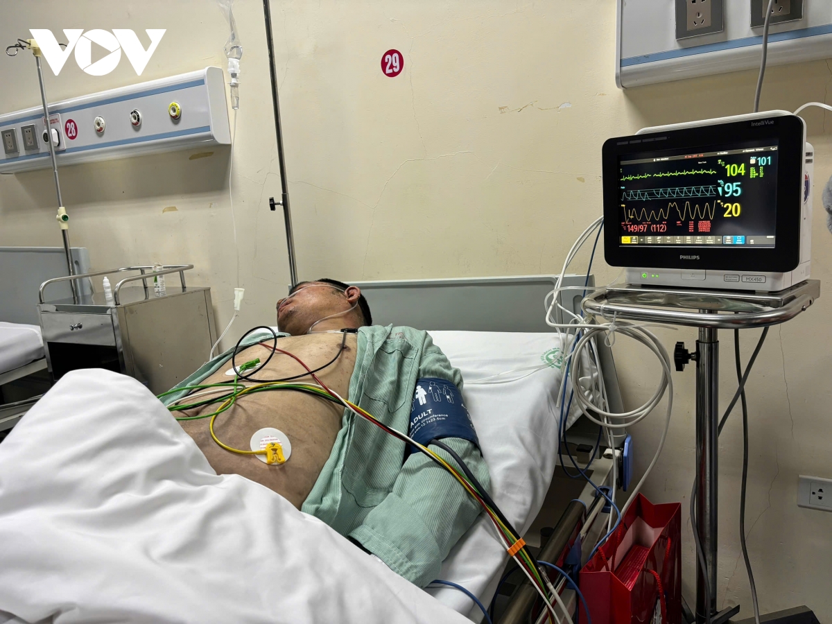 nạn nhân vụ cháy quán cà phê được chuyển đến bv bạch mai tiếp tục điều trị hình ảnh 1 nan nhan vu chay quan ca phe duoc chuyen den bv bach mai tiep tuc dieu tri hinh anh 1