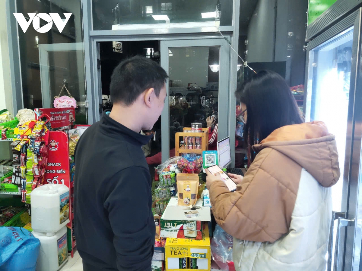 thực hiện thi đua cao điểm cài đặt ứng dụng ihanoi hình ảnh 2 thuc hien thi dua cao diem cai dat ung dung ihanoi hinh anh 2