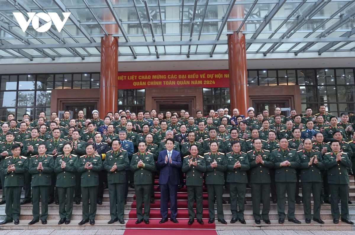 chủ tịch nước lương cường dự hội nghị quân chính toàn quân năm 2024 hình ảnh 10 chu tich nuoc luong cuong du hoi nghi quan chinh toan quan nam 2024 hinh anh 10