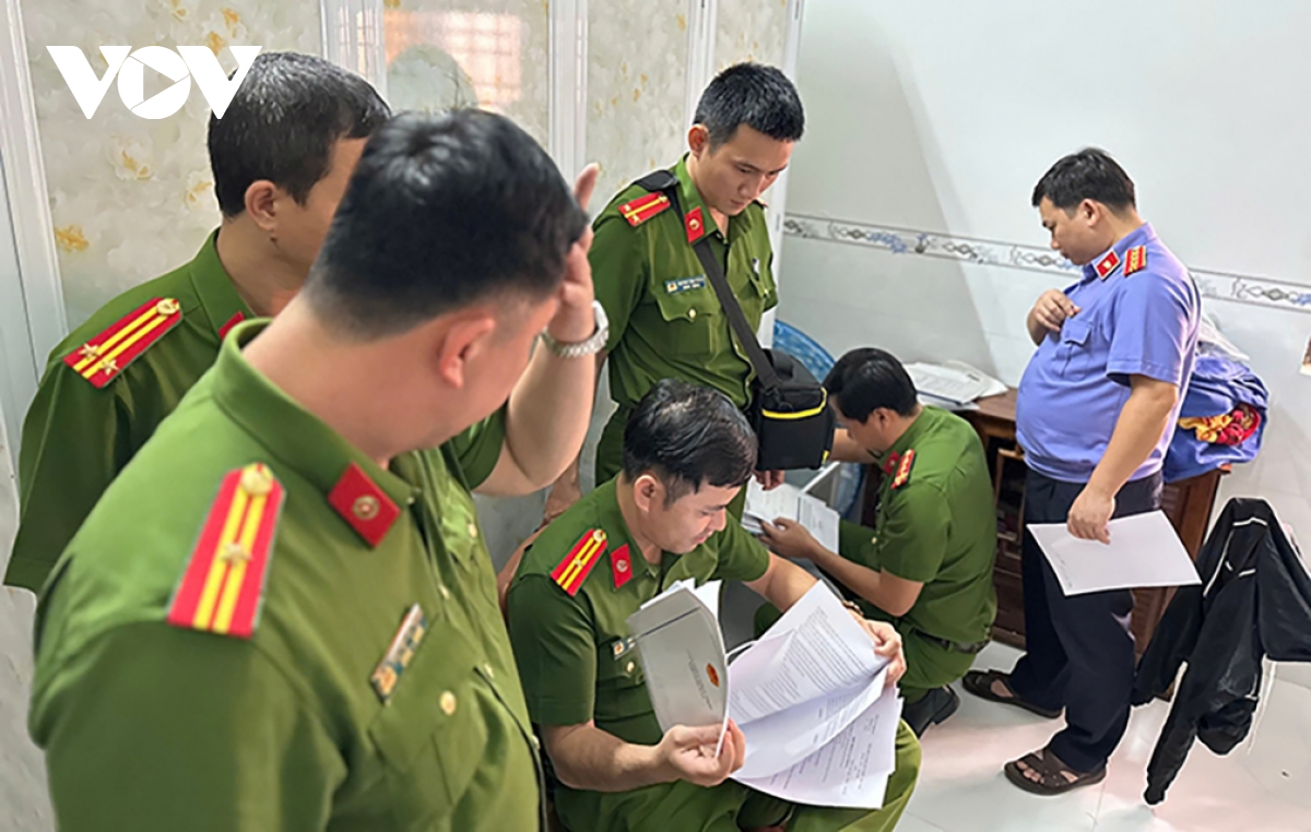 quảng ngãi bắt đối tượng chuyên cưỡng đoạt tiền doanh nghiệp khai thác cát hình ảnh 2 quang ngai bat doi tuong chuyen cuong doat tien doanh nghiep khai thac cat hinh anh 2