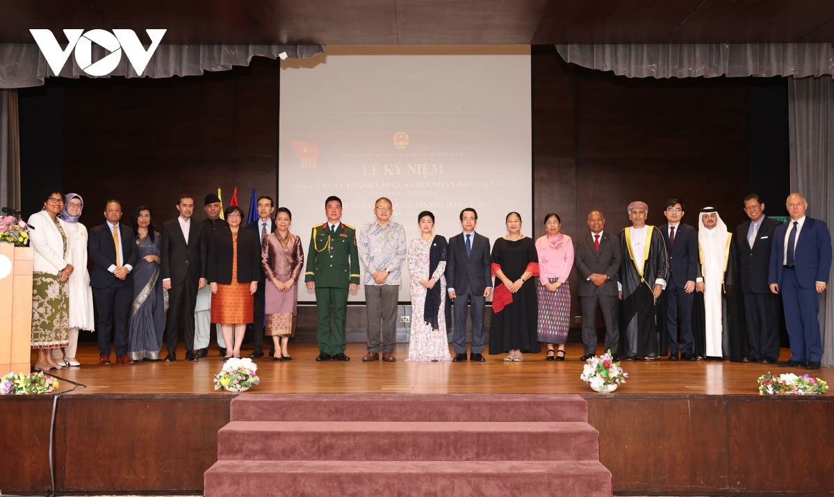 kỷ niệm 80 năm thành lập quân đội nhân dân việt nam tại brunei darussalam hình ảnh 3 ky niem 80 nam thanh lap quan doi nhan dan viet nam tai brunei darussalam hinh anh 3