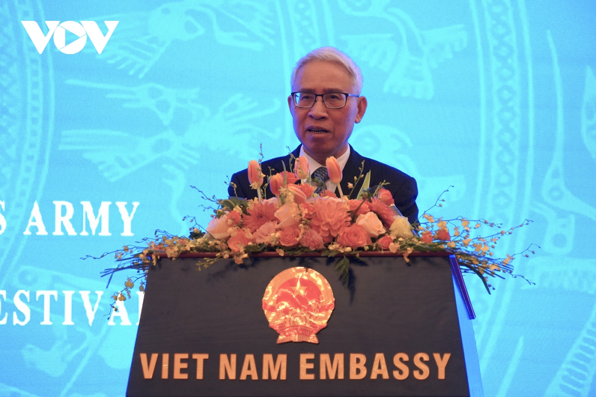 Đsq việt nam tại trung quốc kỷ niệm 80 năm ngày thành lập qĐnd việt nam hình ảnh 2 Dsq viet nam tai trung quoc ky niem 80 nam ngay thanh lap qDnd viet nam hinh anh 2