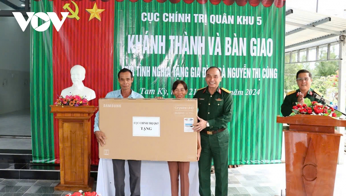lực lượng vũ trang quân khu 5 chung tay xóa nhà tạm hình ảnh 6 luc luong vu trang quan khu 5 chung tay xoa nha tam hinh anh 6
