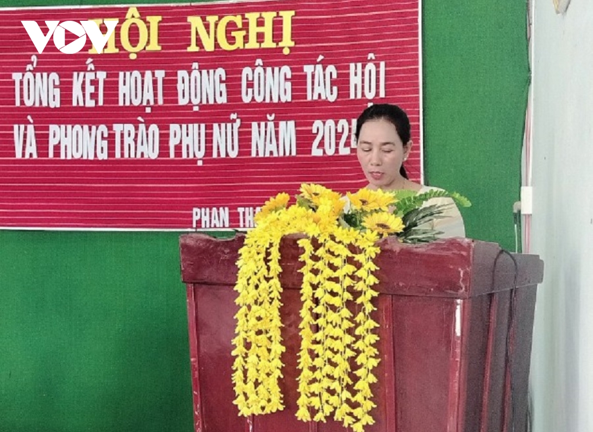 những người lan tỏa phong trào phụ nữ vùng đồng bào chăm hình ảnh 2 nhung nguoi lan toa phong trao phu nu vung dong bao cham hinh anh 2