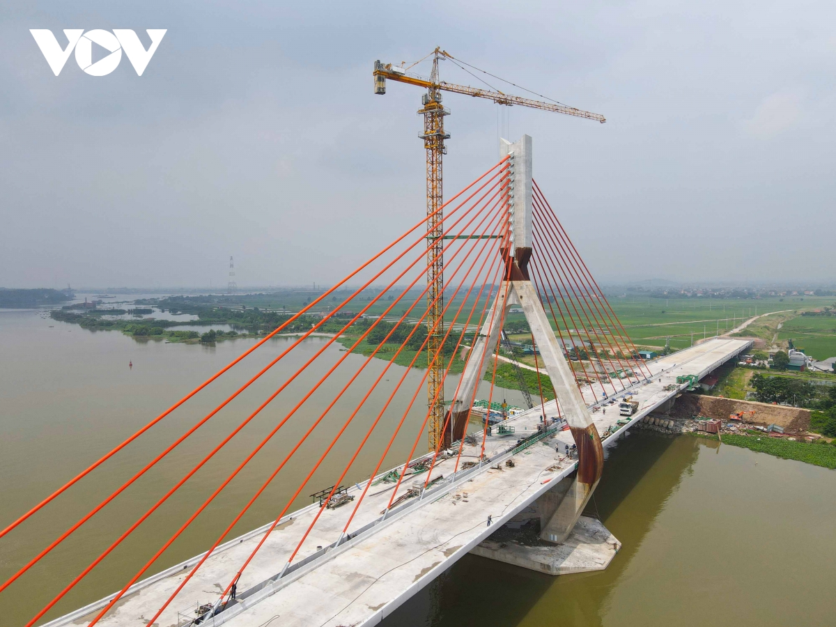 5 hộ dân cuối cùng bàn giao mặt bằng cho dự án cầu Đồng Việt ở Bắc Giang