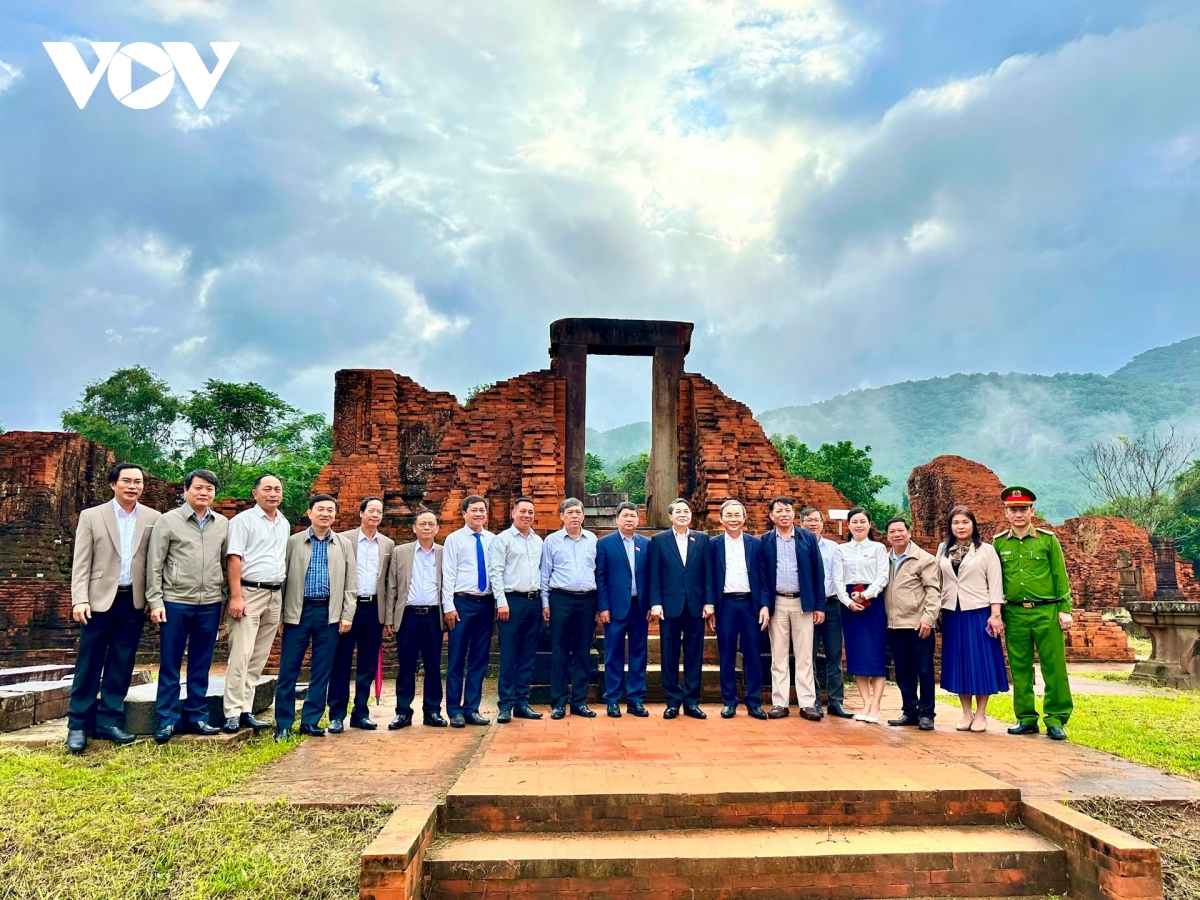 Đẩy mạnh phân cấp, phân quyền cho địa phương hình ảnh 4 Day manh phan cap, phan quyen cho dia phuong hinh anh 4