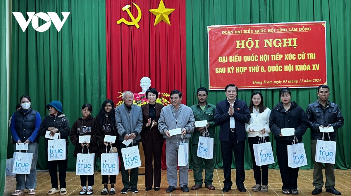 trưởng ban nội chính trung ương phan Đình trạc tiếp xúc cử tri tại lâm Đồng hình ảnh 4 truong ban noi chinh trung uong phan Dinh trac tiep xuc cu tri tai lam Dong hinh anh 4