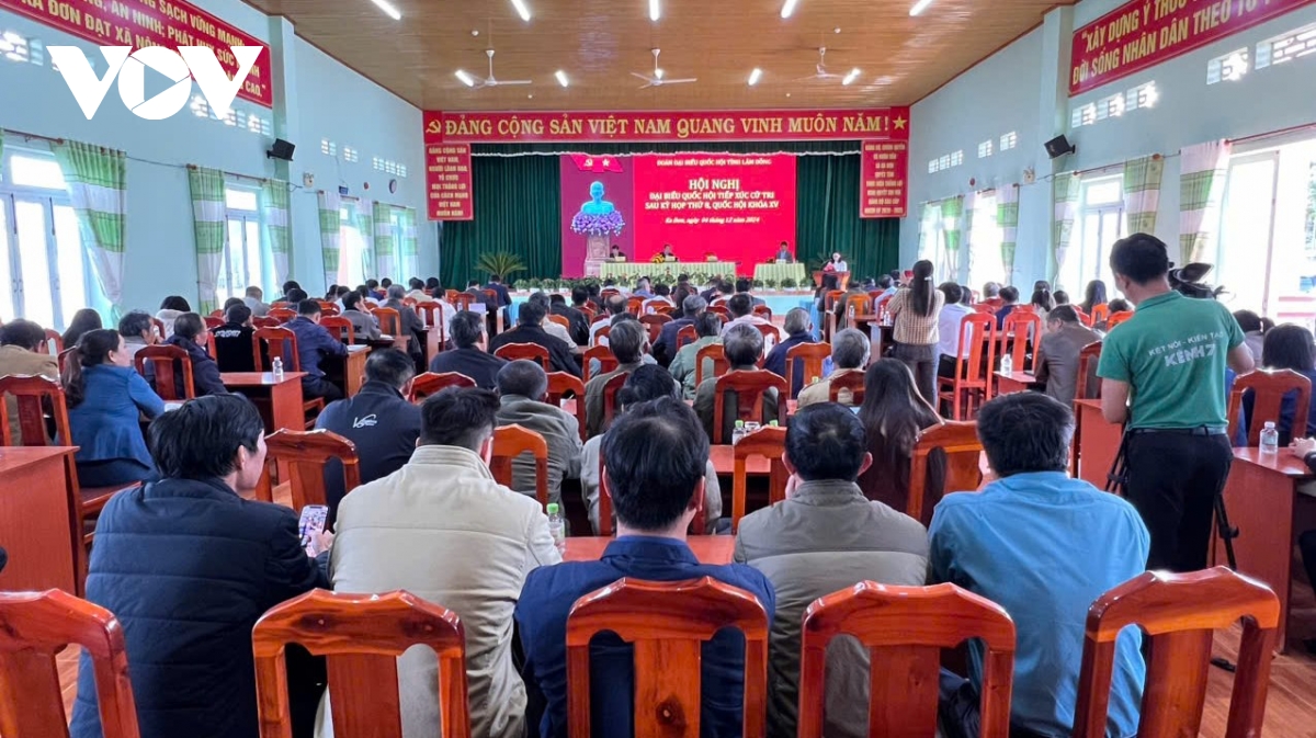 Ông phan Đình trạc đề nghị làm rõ việc cử tri nêu về tình trạng nhũng nhiễu hình ảnh 1 Ong phan Dinh trac de nghi lam ro viec cu tri neu ve tinh trang nhung nhieu hinh anh 1