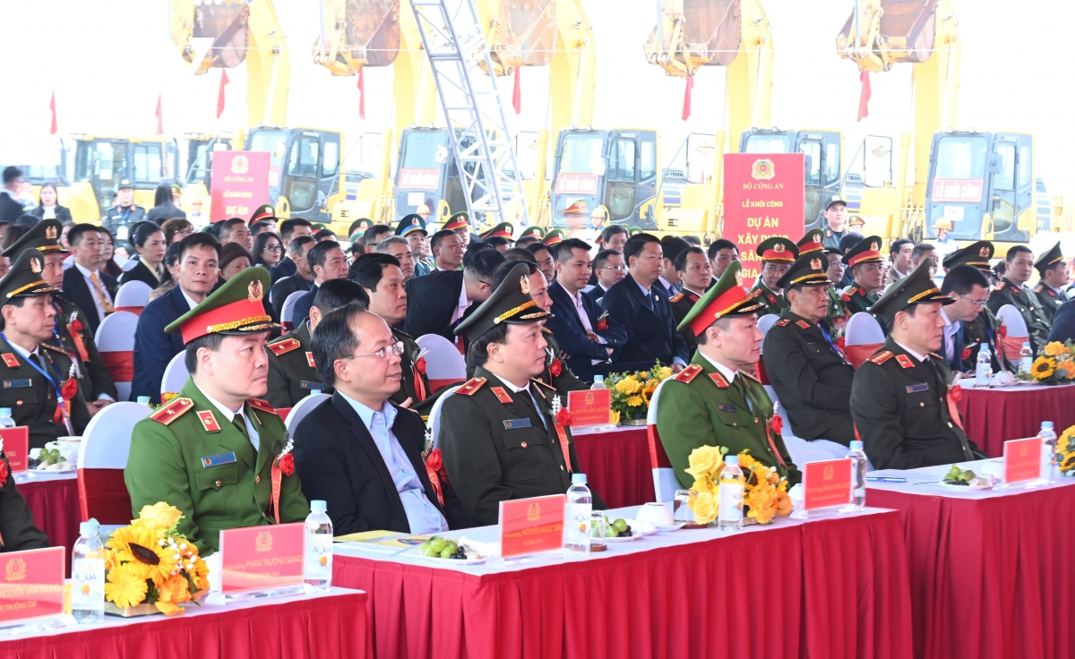 thu tuong du le khoi cong du an xay dung san bay gia binh, bac ninh hinh anh 1