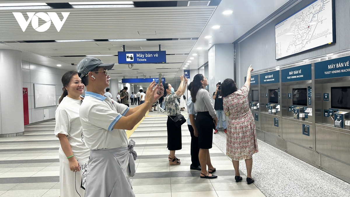metro 1 van hanh thu dot cuoi, san sang chay thuong mai vao 22 12 hinh anh 3