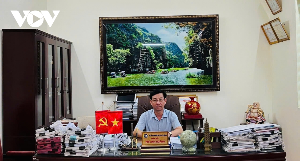 cam thuoc la dien tu, bong cuoi tu hom nay 1 1 2025 hinh anh 1