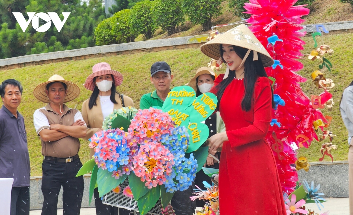 tình yêu môi trường qua những xe đạp hoa Đà lạt hình ảnh 4 tinh yeu moi truong qua nhung xe dap hoa Da lat hinh anh 4