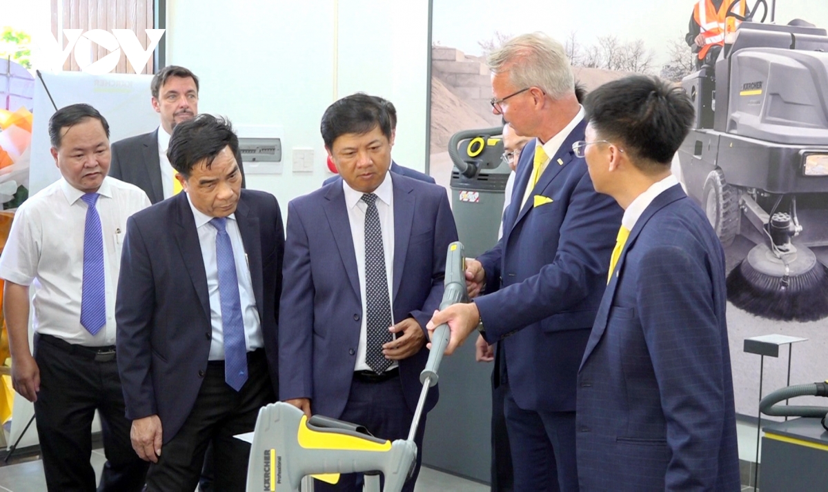 hạ tầng cứng và cơ chế mềm giúp quảng nam đón làn sóng vốn fdi hình ảnh 5 ha tang cung va co che mem giup quang nam don lan song von fdi hinh anh 5