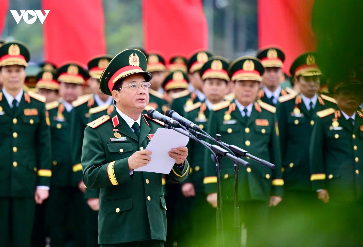bo quoc phong to chuc le bao cong va vao lang vieng chu tich ho chi minh hinh anh 2