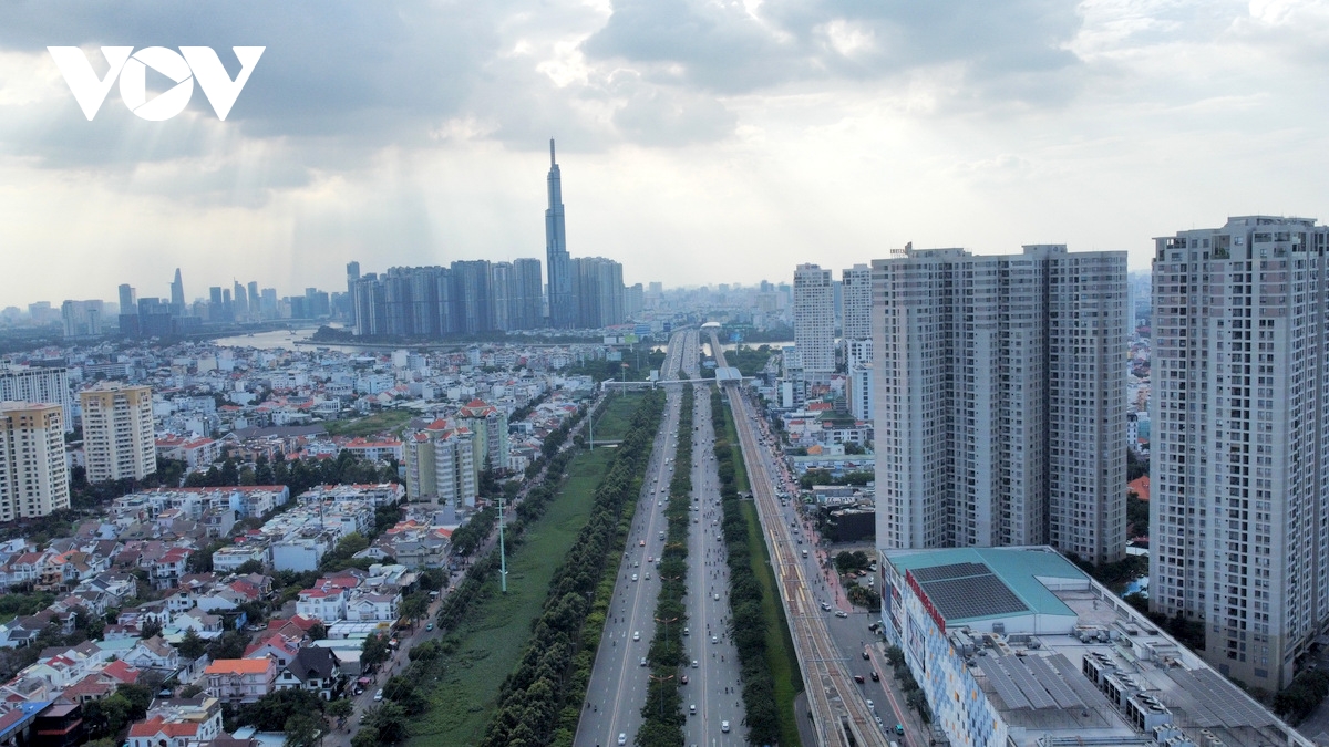 metro chay thuong mai la 1 trong 10 dau an noi bat cua tp.hcm nam 2024 hinh anh 4