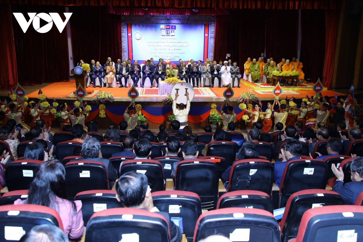 Ong hun sen khang dinh vai tro to lon cua viet nam trong lat do che do khmer Do hinh anh 2