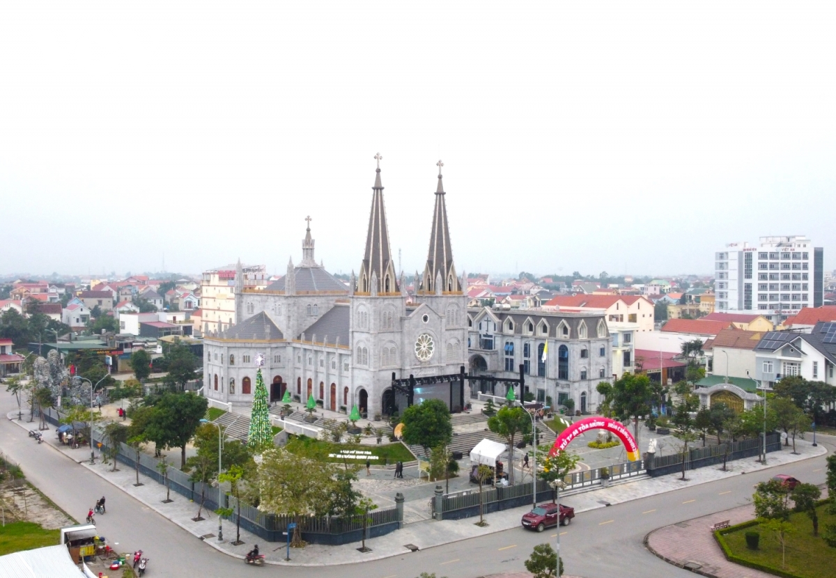 Giáng sinh của người lao động xa nhà ở Quảng Bình