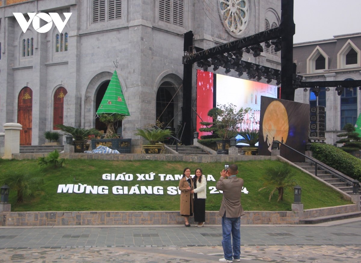 giáng sinh của người lao động xa nhà ở quảng bình hình ảnh 4 giang sinh cua nguoi lao dong xa nha o quang binh hinh anh 4
