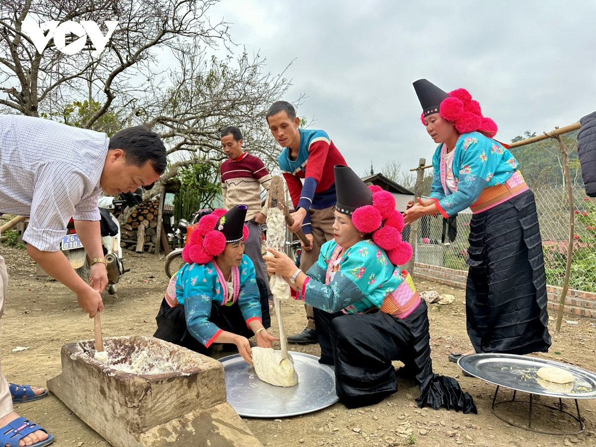 sơn la chuyển đổi số du lịch, thu hút hàng triệu lượt du khách hình ảnh 2 son la chuyen doi so du lich, thu hut hang trieu luot du khach hinh anh 2