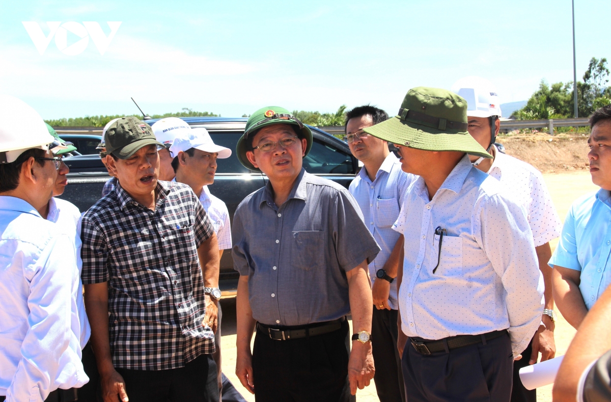giao thông đi trước mở đường phát triển trên vùng đất võ bình Định hình ảnh 4 giao thong di truoc mo duong phat trien tren vung dat vo binh Dinh hinh anh 4