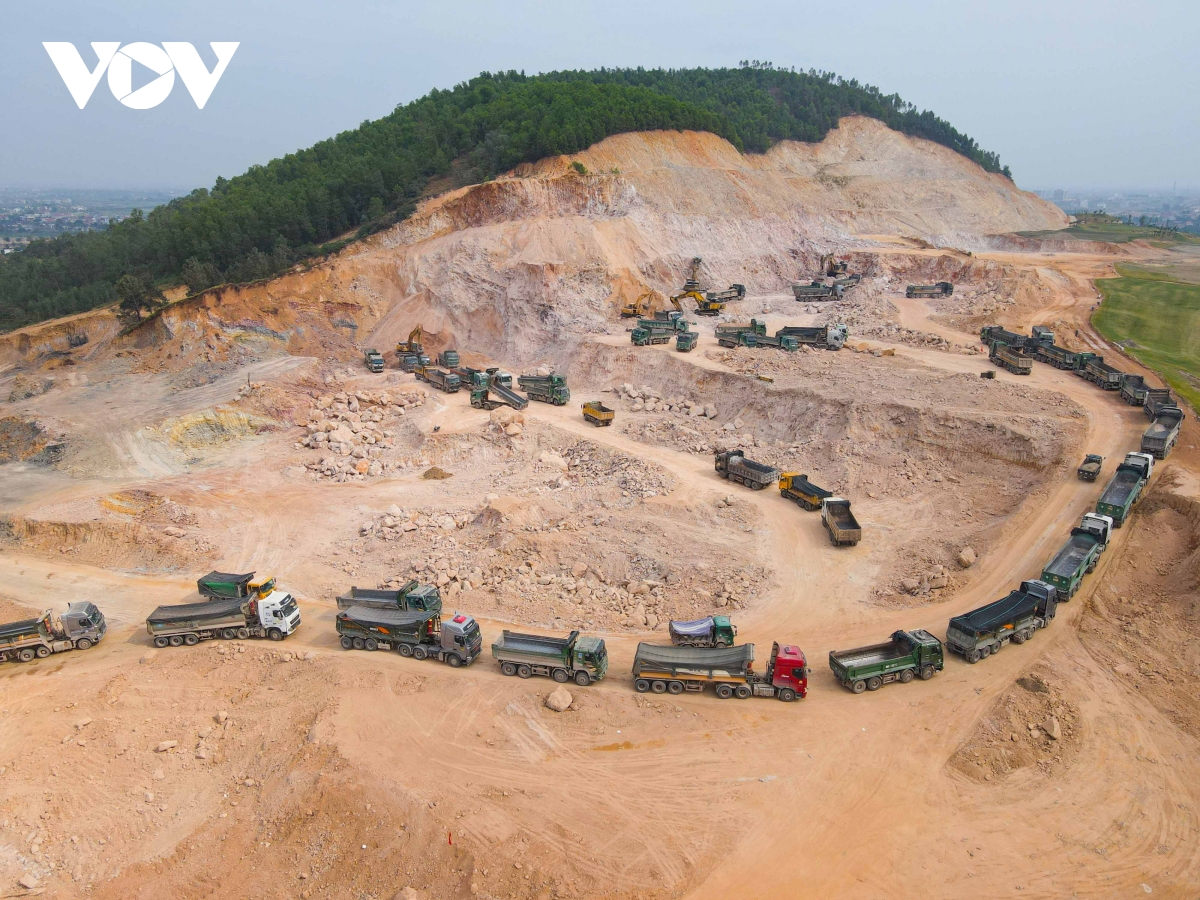 vi phạm luật khoáng sản, nhiều doanh nghiệp ở bắc giang bị xử phạt nặng hình ảnh 1 vi pham luat khoang san, nhieu doanh nghiep o bac giang bi xu phat nang hinh anh 1