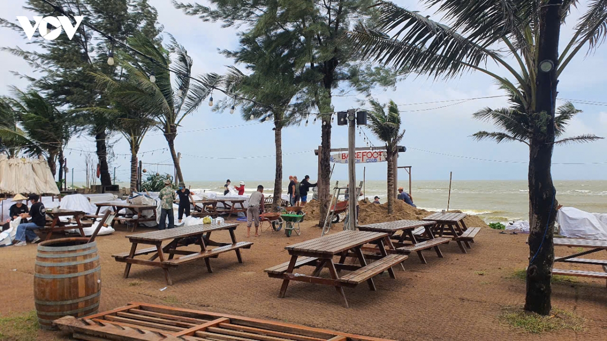 quang nam cong bo tinh huong khan cap ve sat lo tai bo bien hoi an hinh anh 2