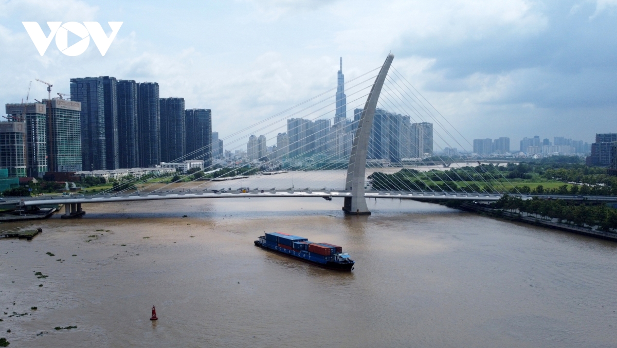 cầu ba son sẽ có hệ thống chiếu sáng nghệ thuật dịp tết dương lịch năm 2025 hình ảnh 1 cau ba son se co he thong chieu sang nghe thuat dip tet duong lich nam 2025 hinh anh 1