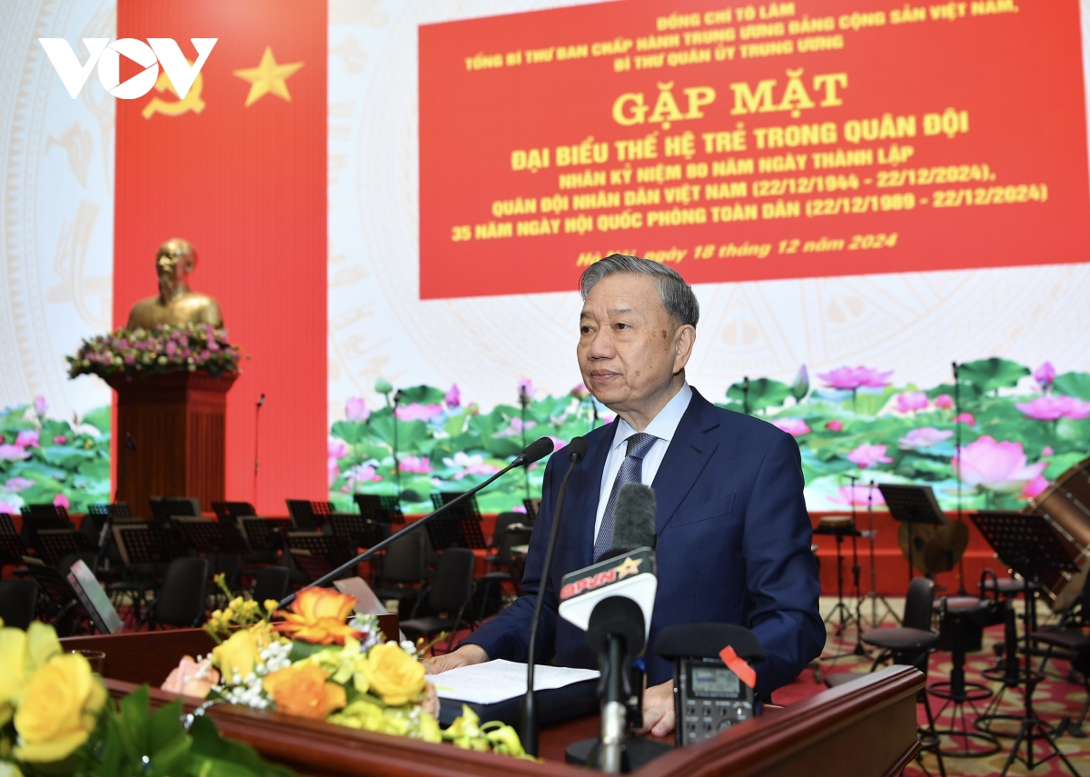 tong bi thu bay to xuc dong voi nhung kien nghi cua thanh nien quan doi hinh anh 1