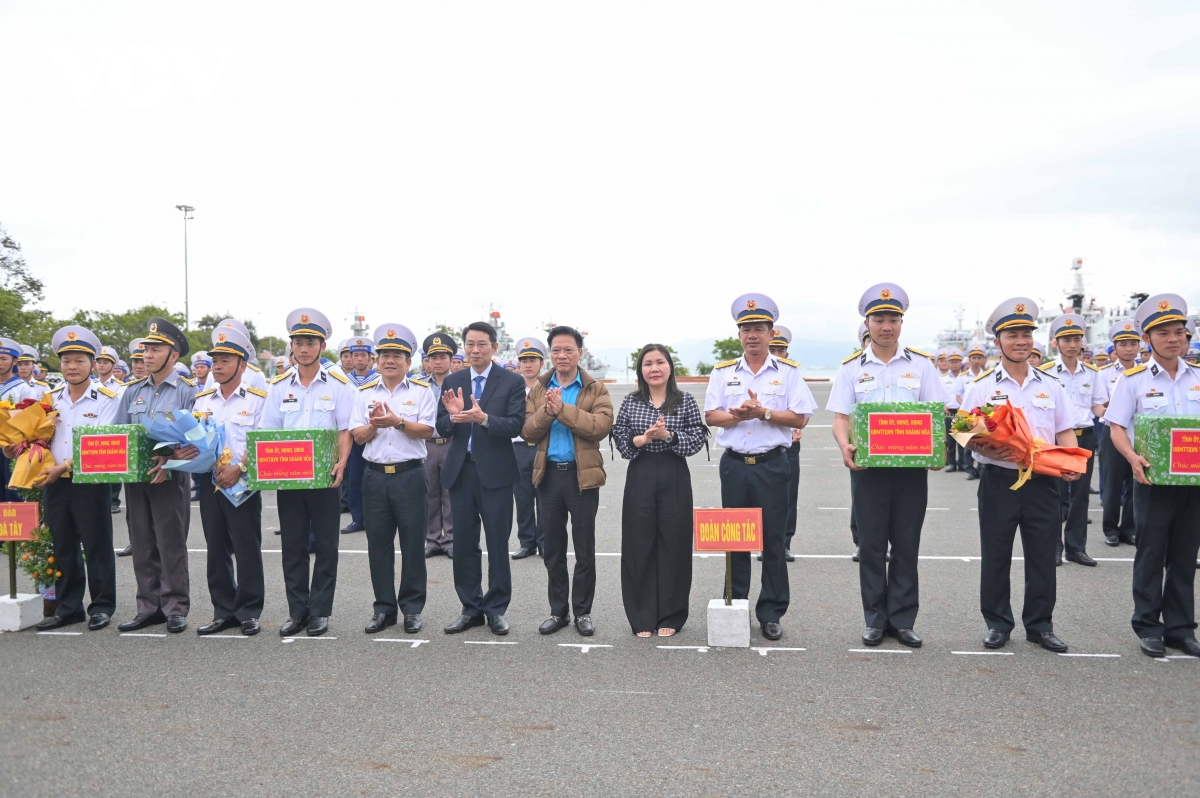mang xuan som den voi truong sa hinh anh 2