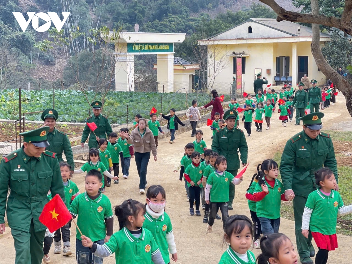 "Tiết học biên cương" trên vùng cao Sơn La