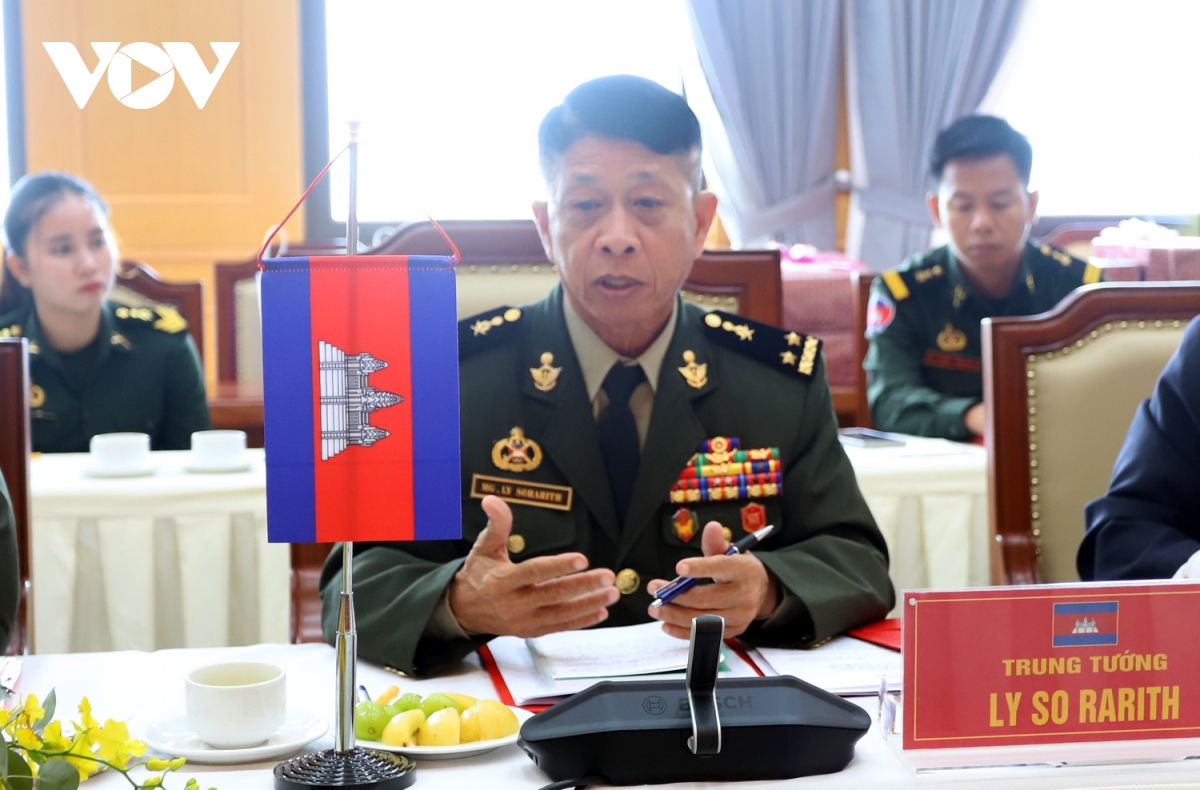 hồi hương hài cốt liệt sĩ quân tình nguyện việt nam hy sinh tại campuchia hình ảnh 3 hoi huong hai cot liet si quan tinh nguyen viet nam hy sinh tai campuchia hinh anh 3