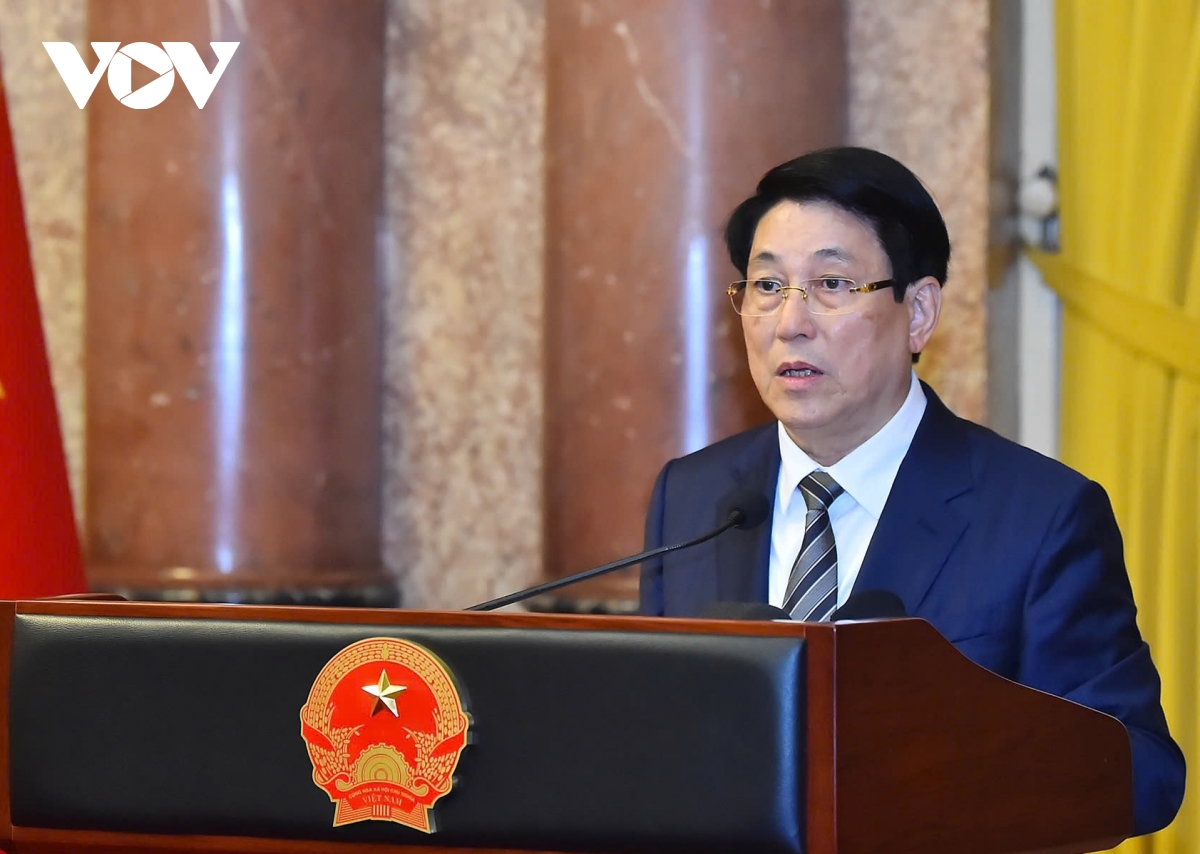 chủ tịch nước gặp mặt các đại biểu phụ nữ cao tuổi tiêu biểu toàn quốc hình ảnh 3 chu tich nuoc gap mat cac dai bieu phu nu cao tuoi tieu bieu toan quoc hinh anh 3